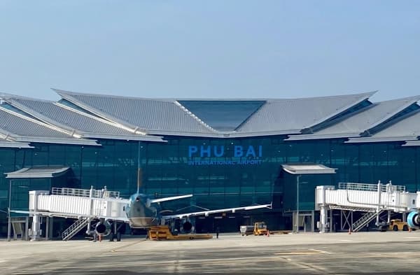 CẢNG HÀNG KHÔNG PHÚ BÀI HUẾ