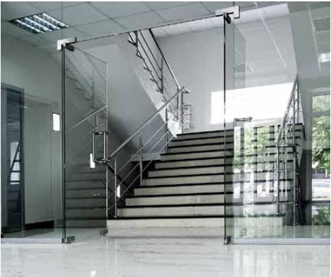 Cửa Thủy Lực Và Vách Kính Phòng Tắm